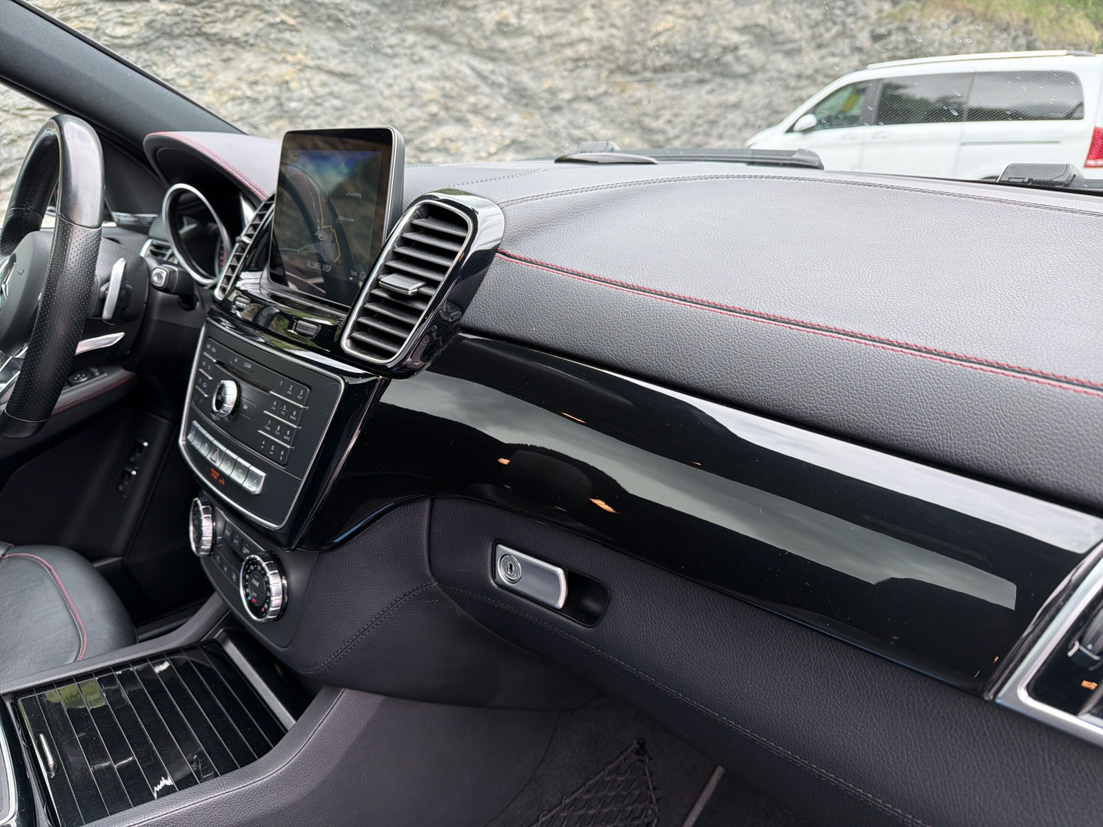 MERCEDES-BENZ GLE Coupé 43 AMG 4Matic - 22