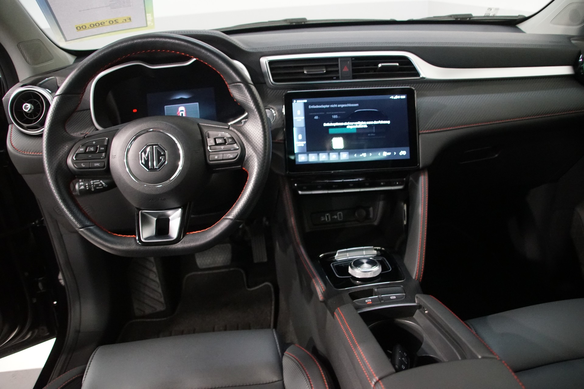 MG ZS EV 70kWh Luxury+ **SWISS** - 17
