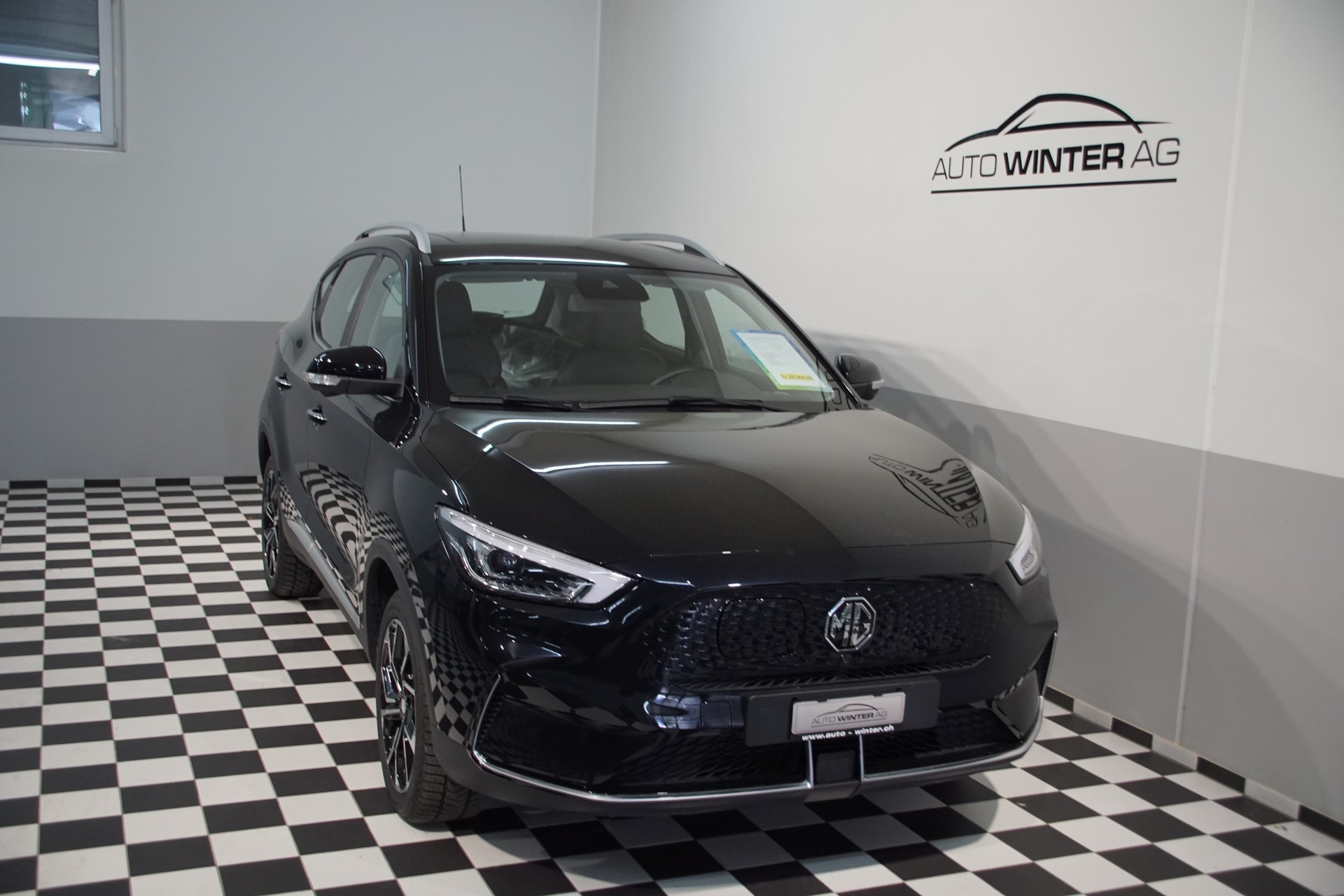 MG ZS EV 70kWh Luxury+ **SWISS** - 5