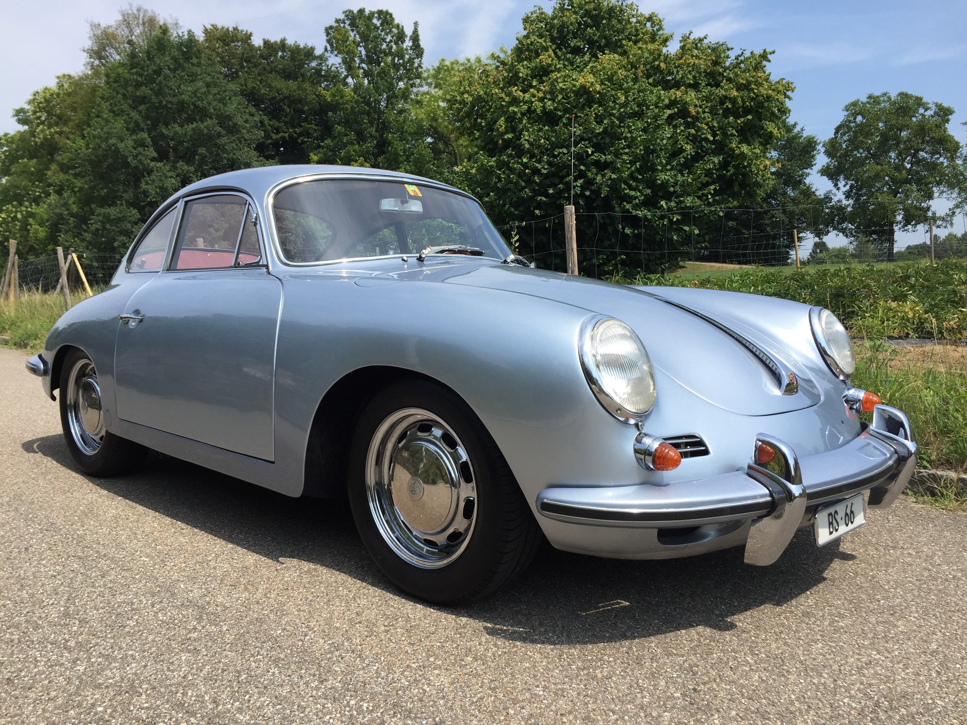 PORSCHE SC - 7