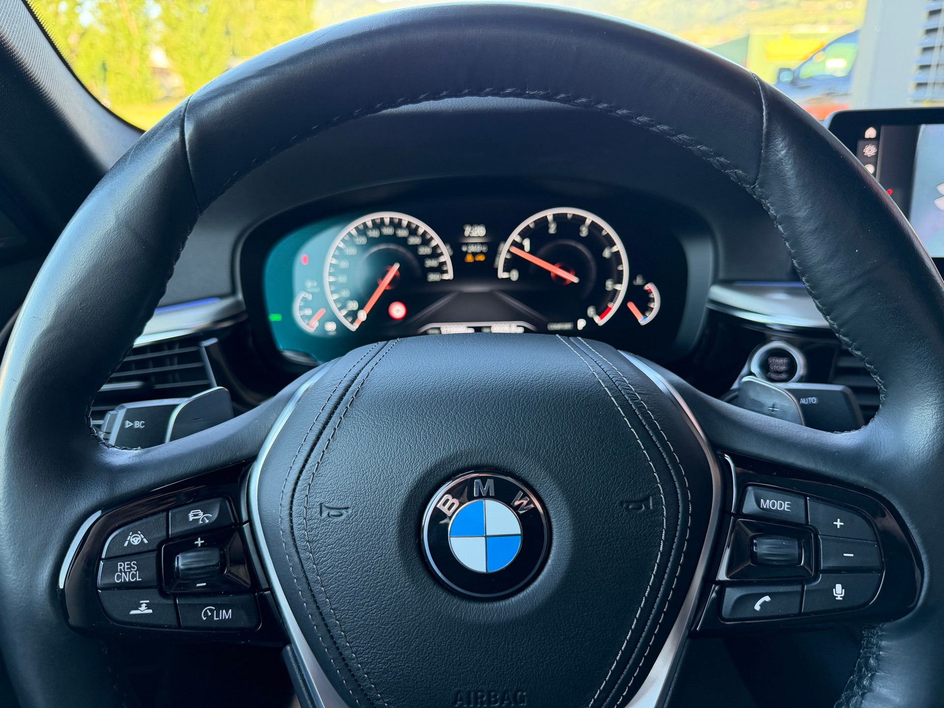 BMW 530d xDrive Sport Line Steptronic - 10