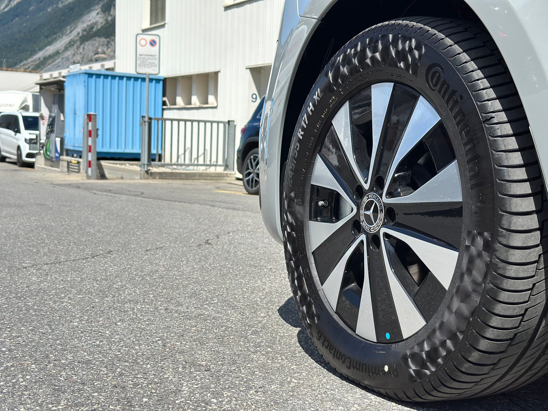 MERCEDES-BENZ eVito 129 KB TOURER PRO Lang 4x2 - 6