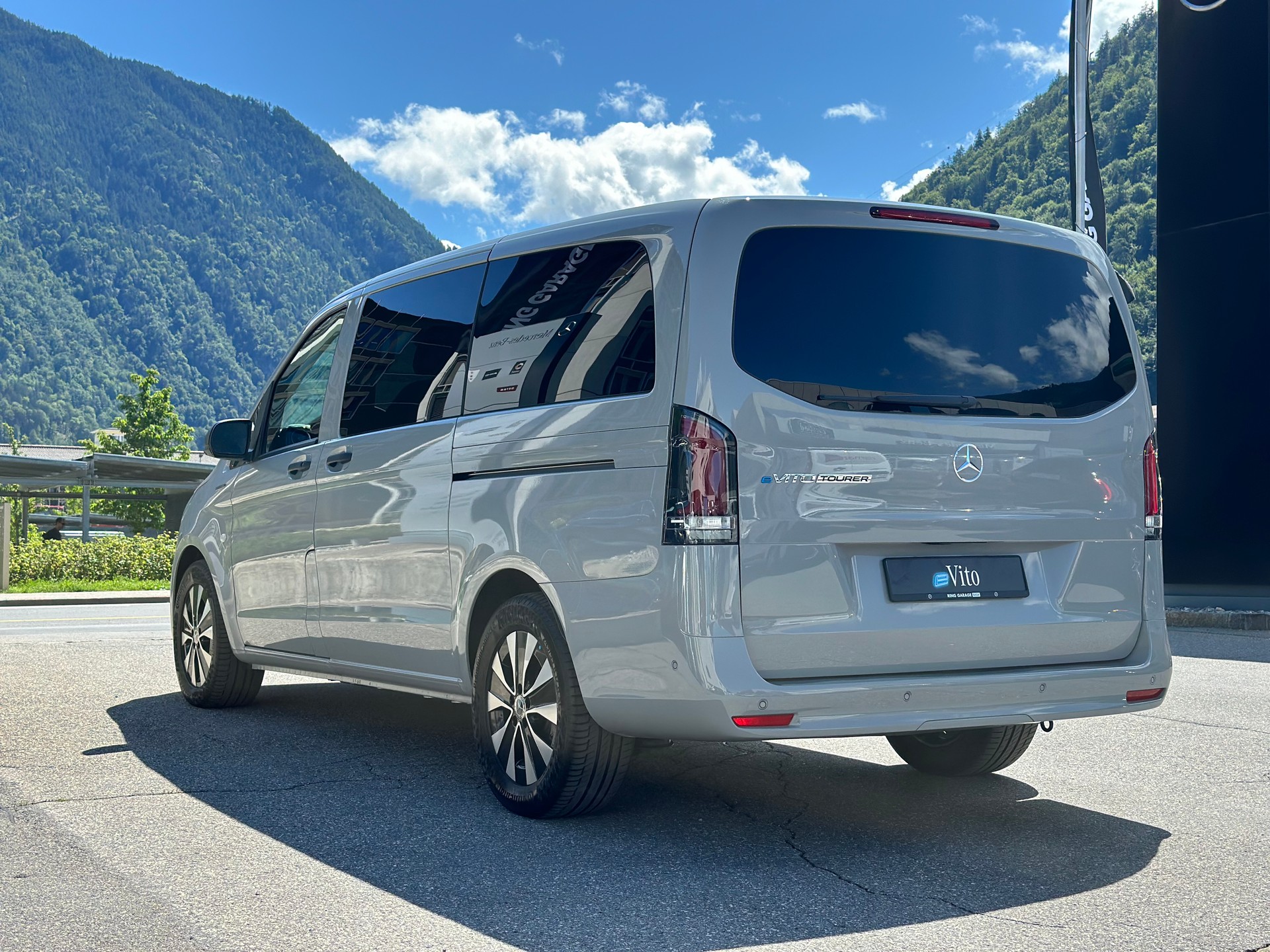 MERCEDES-BENZ eVito 129 KB TOURER PRO Lang 4x2 - 13