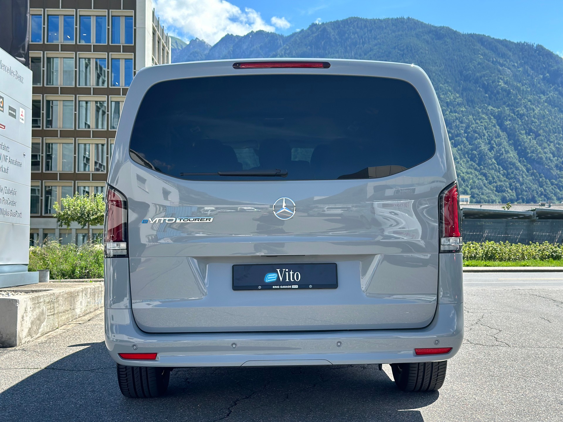 MERCEDES-BENZ eVito 129 KB TOURER PRO Lang 4x2 - 14