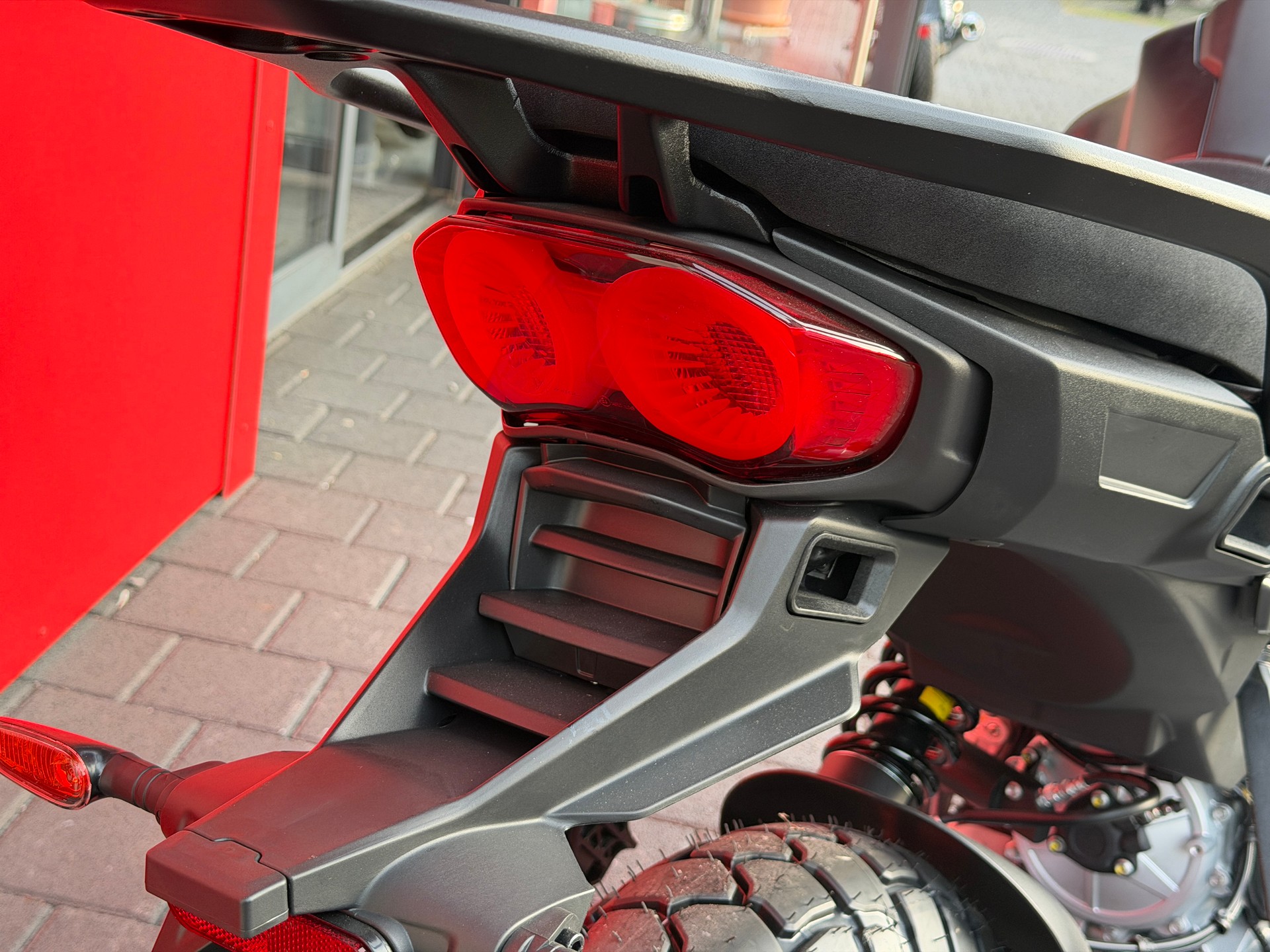 MOTO GUZZI Stelvio 1000 PFF RAS E5+ - 6