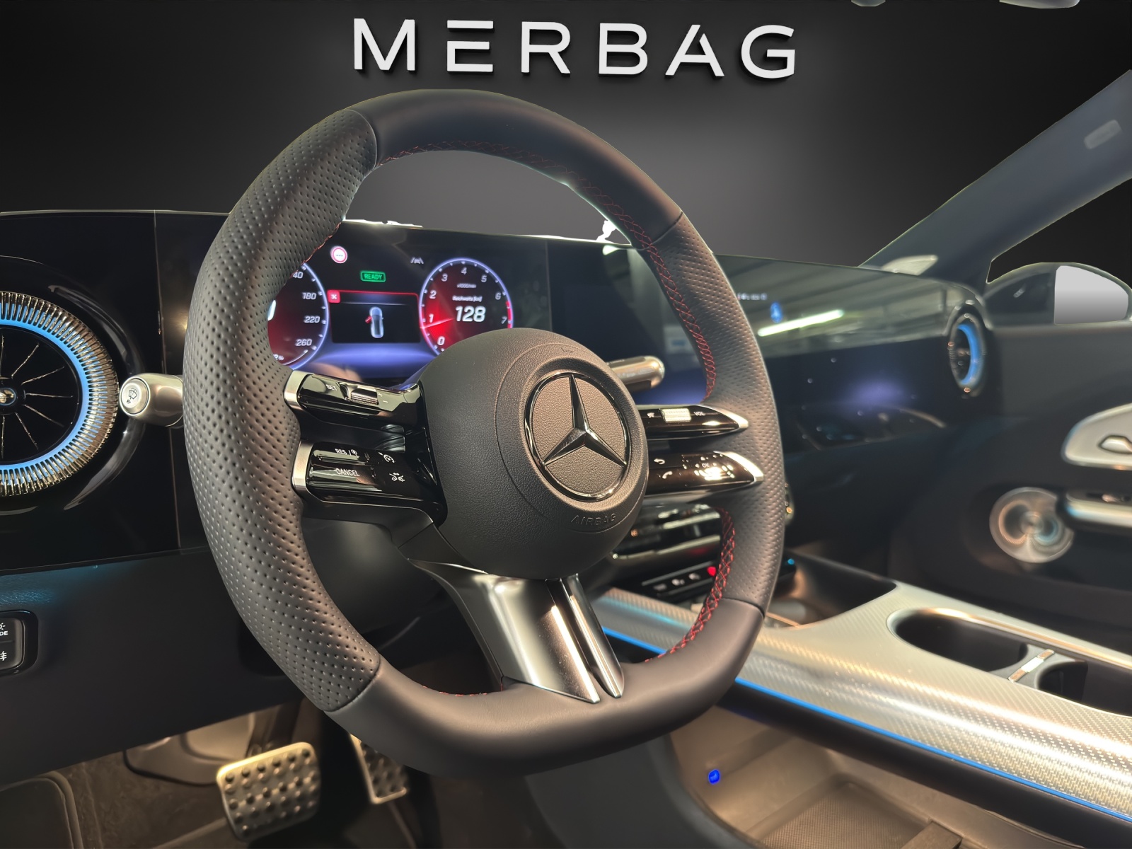 MERCEDES-BENZ CLA 200 8G-DCT 4Matic - 12