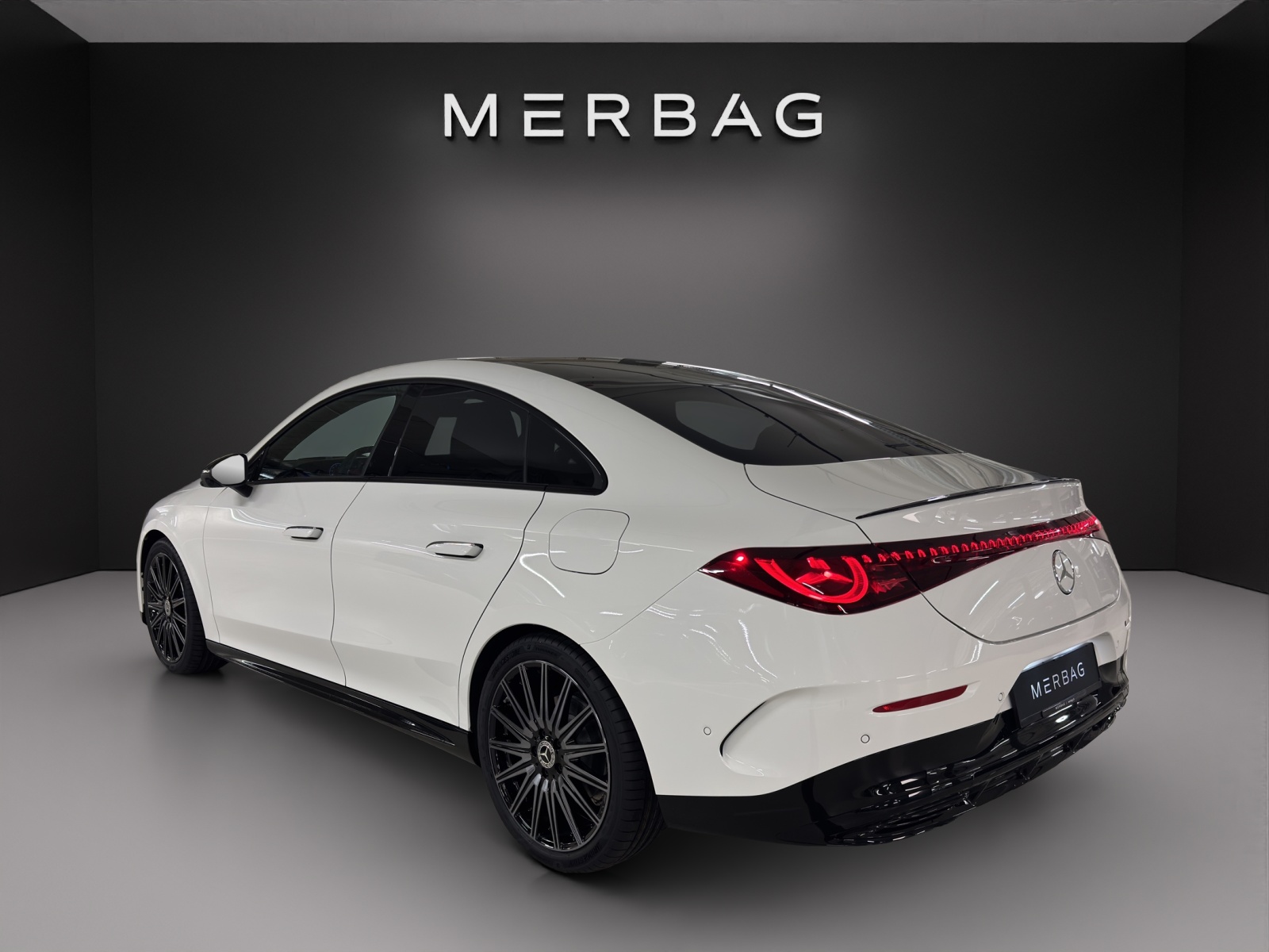 MERCEDES-BENZ CLA 200 8G-DCT 4Matic - 5