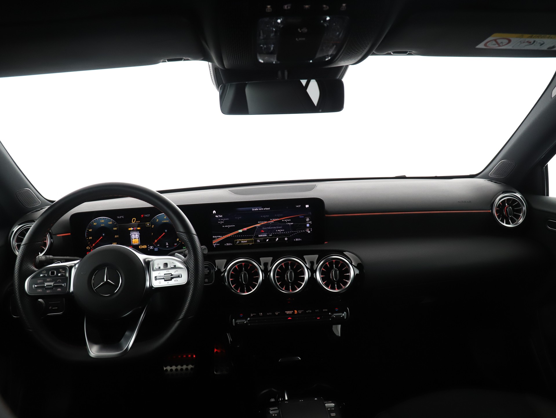 MERCEDES-BENZ A 200 AMG Line - 12