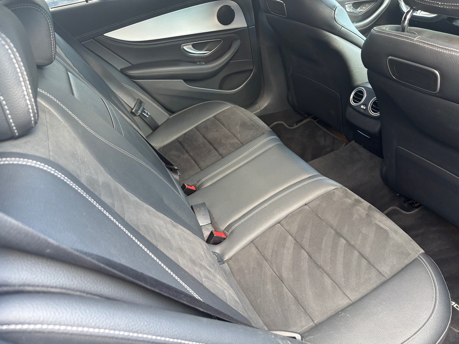 MERCEDES-BENZ E 450 T 4Matic AMG Line 9G-Tronic - 10