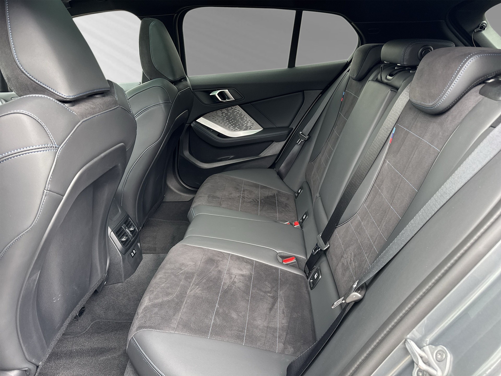 BMW 123 xDrive M Sport Steptronic - 7