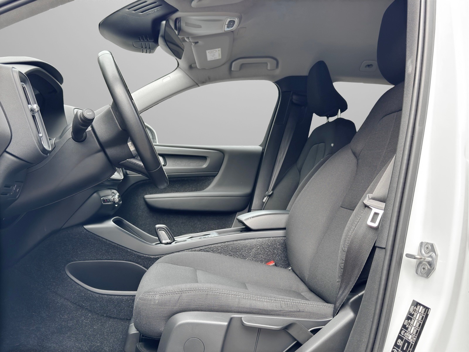 VOLVO XC40 D3 Geartronic - 8