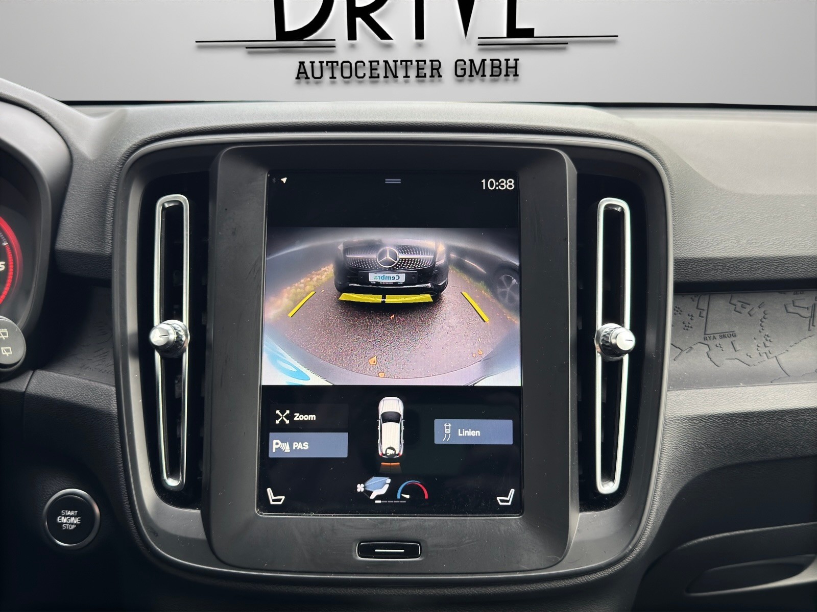 VOLVO XC40 D3 Geartronic - 14