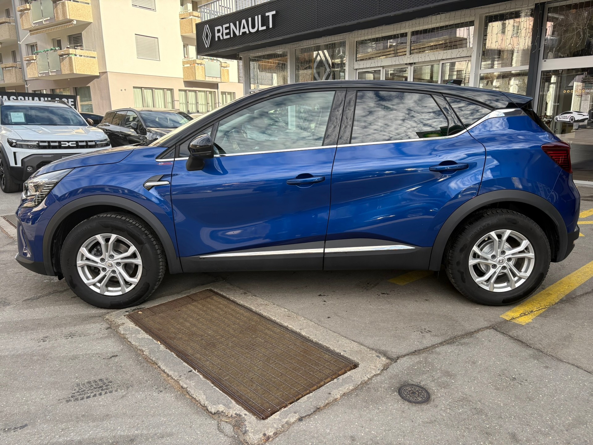 RENAULT Captur 1.3 TCe Techno EDC - 6