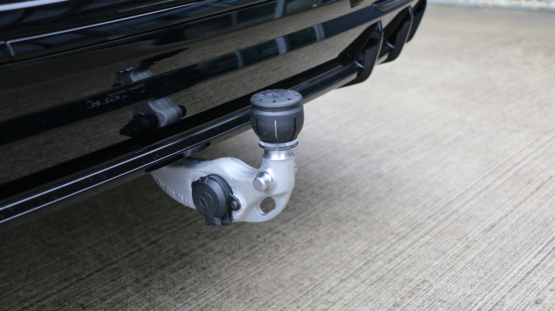 MERCEDES-BENZ GLC 400 4MATIC mit EQ Technologie - 28