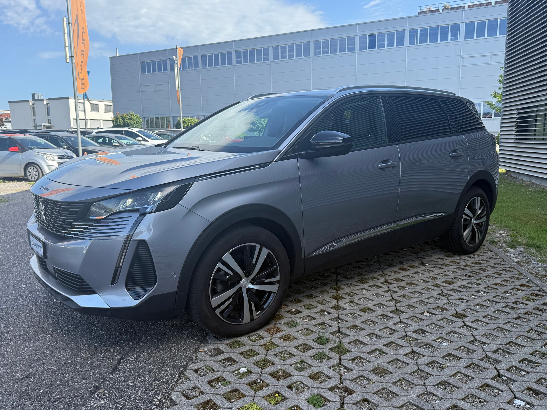 PEUGEOT 5008 1.5 BlueHDi GT Pack EAT8 7 Platz - 5