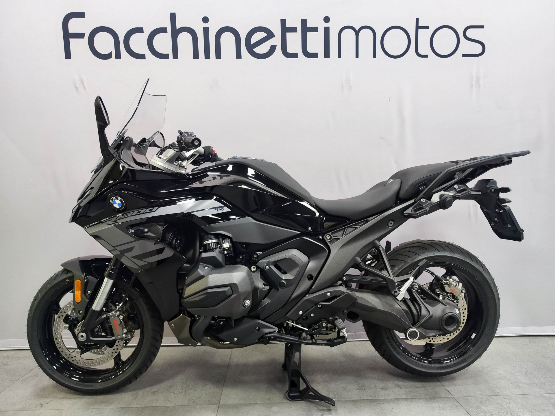 BMW R 1300 RS Triple Black *** Leasing 3.9% *** - 4
