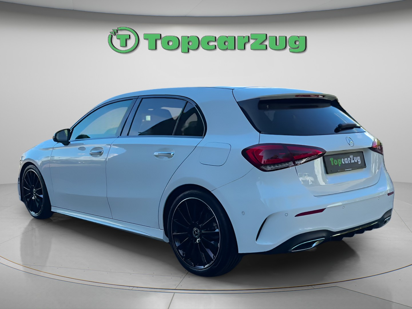 MERCEDES-BENZ A 250 AMG Line 7G-DCT - 8