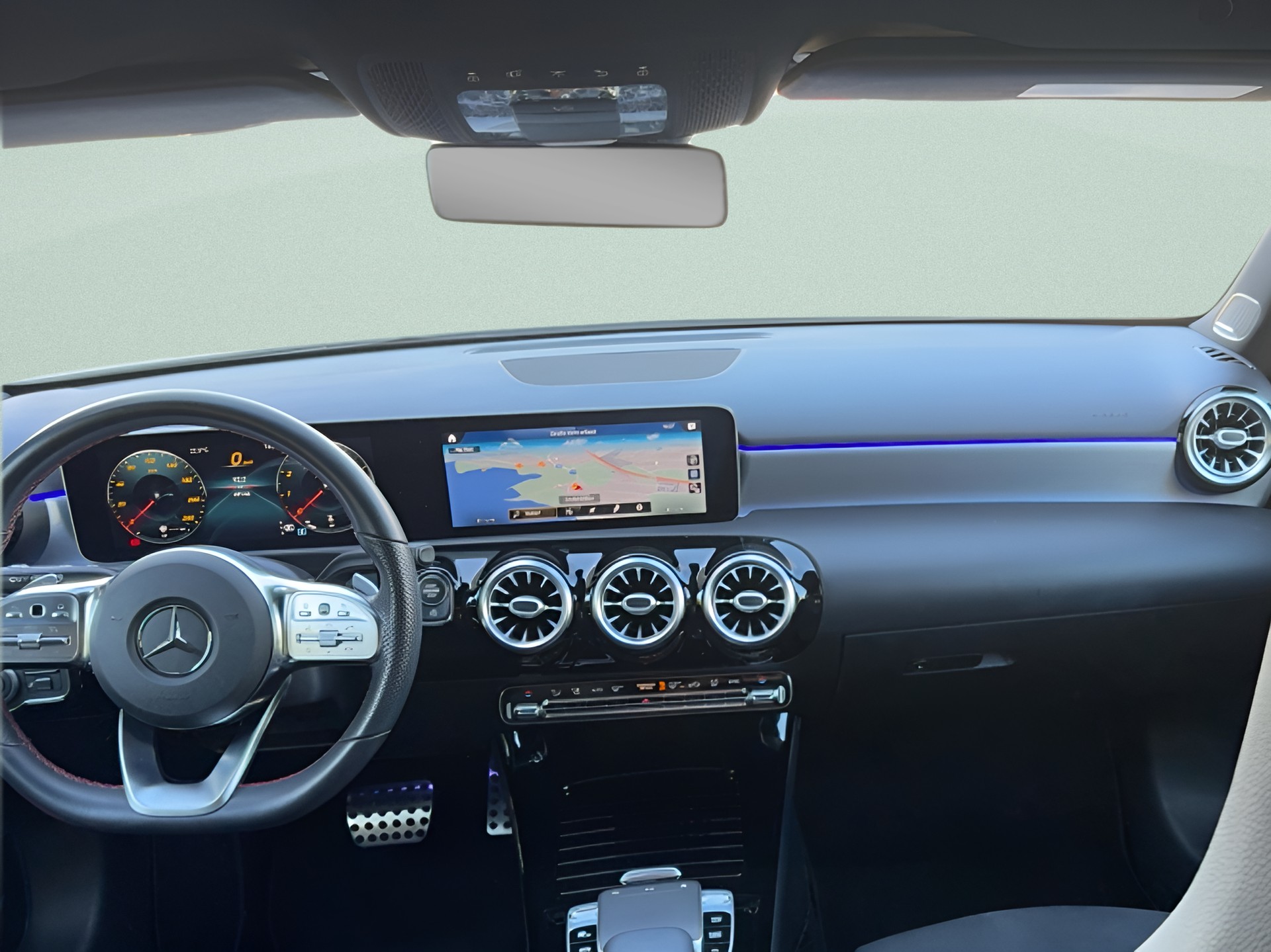 MERCEDES-BENZ A 250 AMG Line 7G-DCT - 13