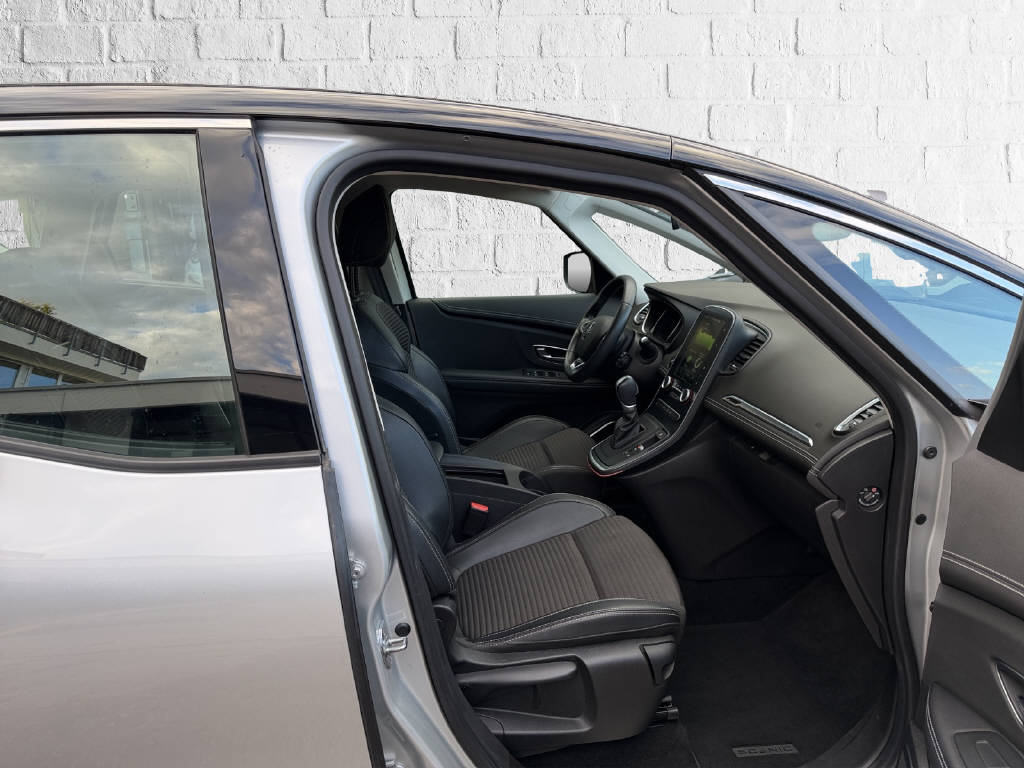 RENAULT Scénic 1.3 TCe 140 Intens EDC - 12