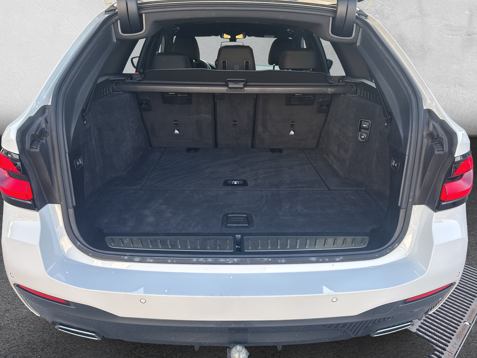 BMW 520d xDr 48VTour. M Sport - 10