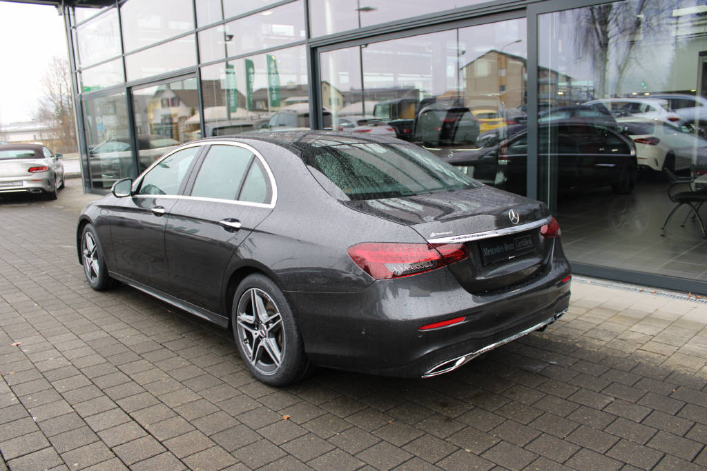 MERCEDES-BENZ E 450 4Matic AMG Line - 3