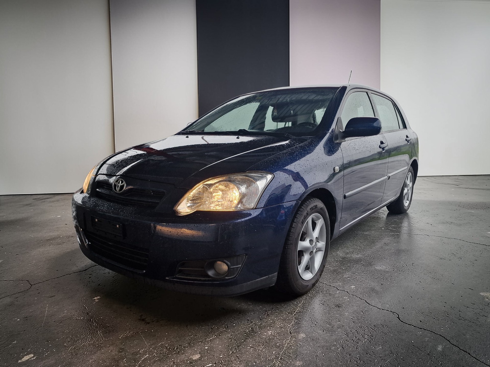 TOYOTA Corolla 1.6 Linea Terra 12Mt Gara MFK Neu - 4