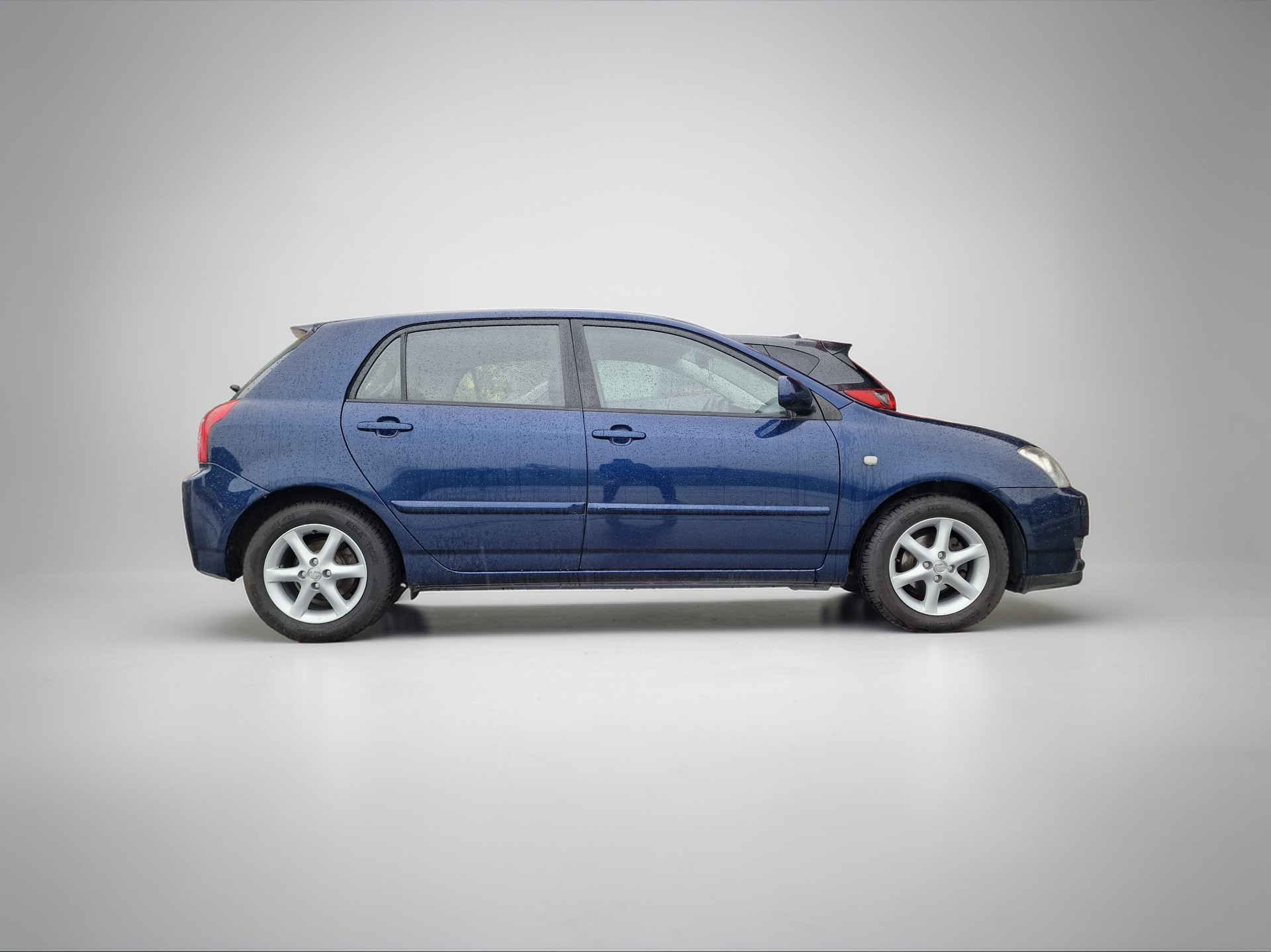 TOYOTA Corolla 1.6 Linea Terra 12Mt Gara MFK Neu