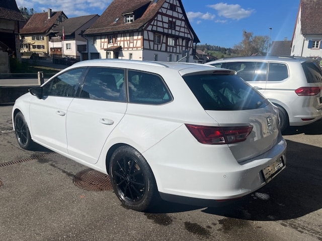 SEAT Leon ST 2.0 TDI Style DSG - 4