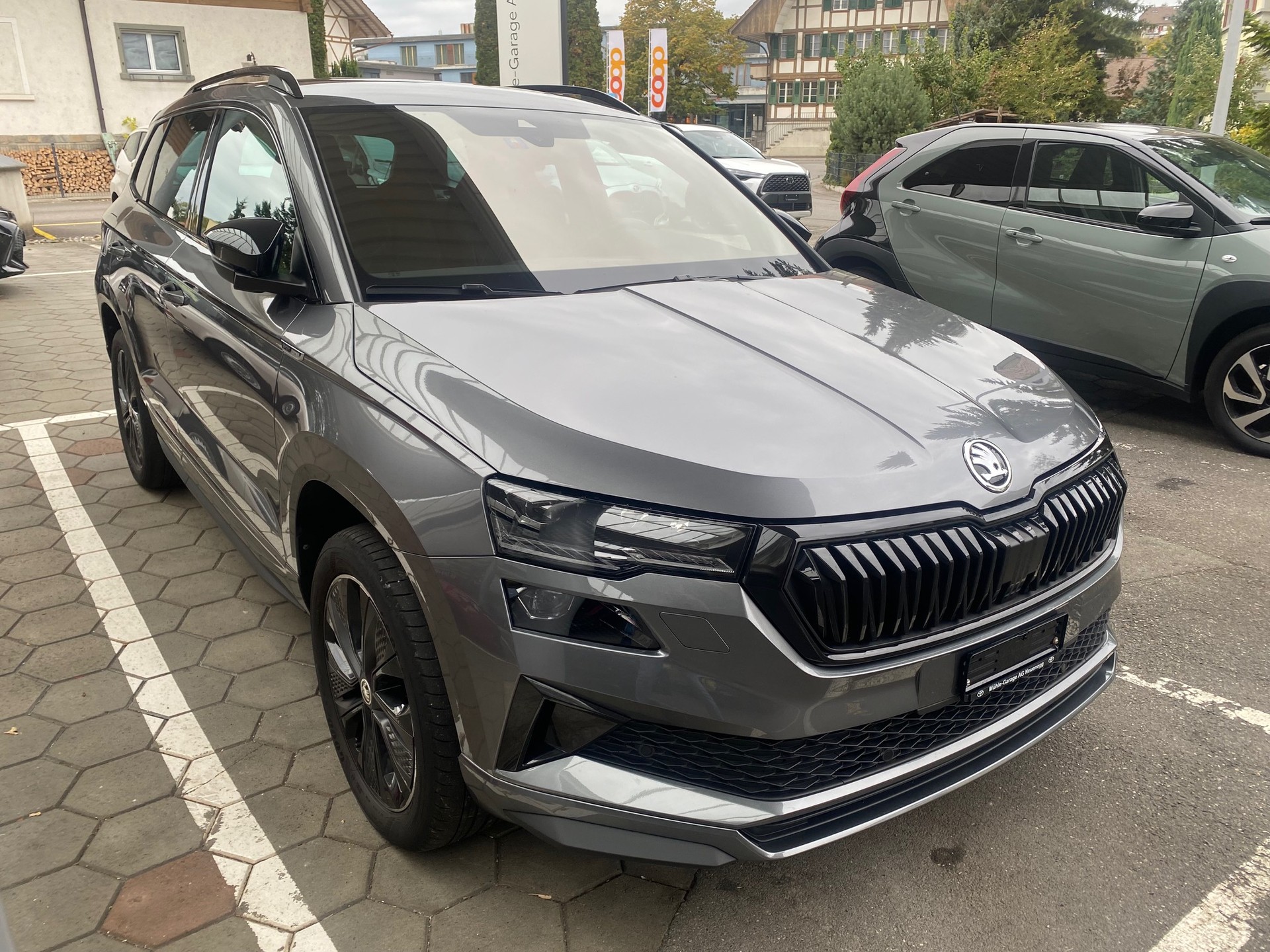 SKODA Karoq 2.0 TSI SportLine 4x4 DSG - 2