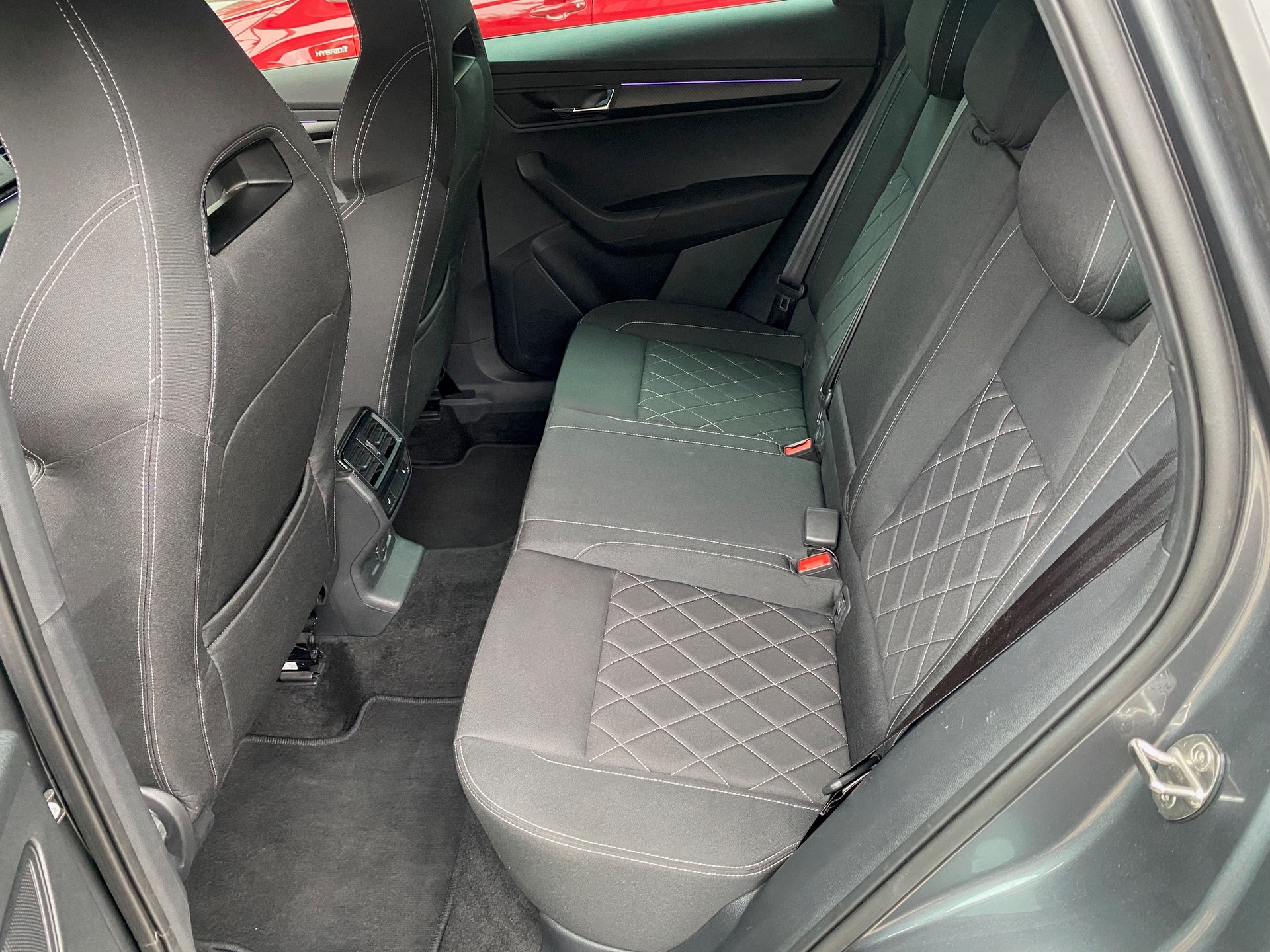 SKODA Karoq 2.0 TSI SportLine 4x4 DSG - 9
