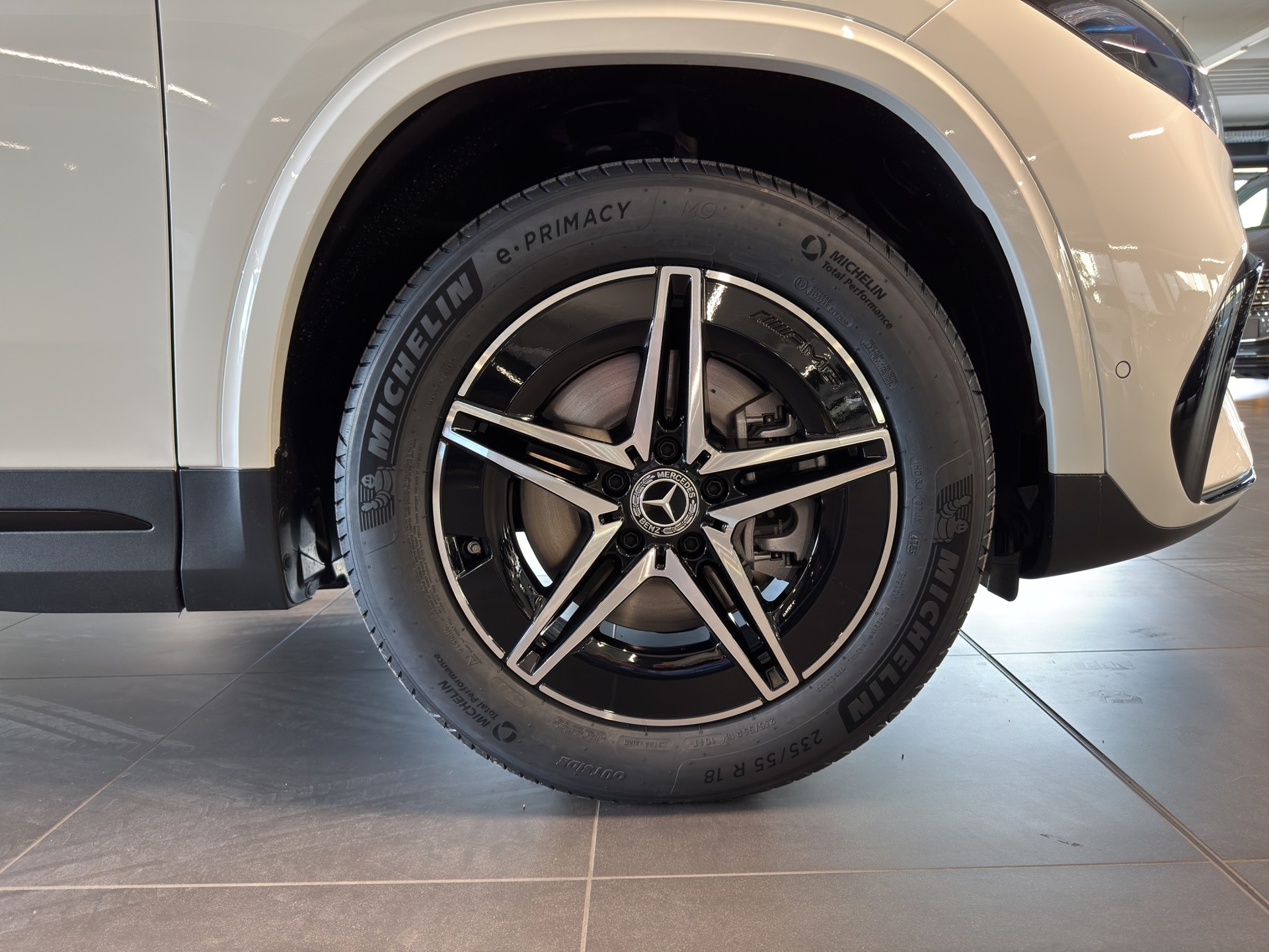 MERCEDES-BENZ EQA 350 66,5 kWh 4Matic Excellence - 7