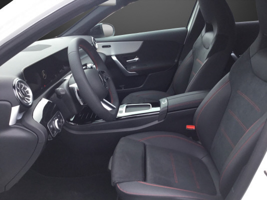 MERCEDES-BENZ A 250 4Matic 8G-DCT - 7