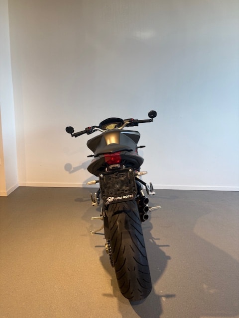 MV AGUSTA B3 Brutale 675 ABS (25kW) - 4