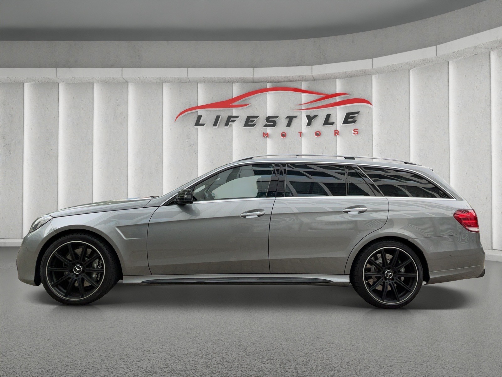 MERCEDES-BENZ E 63 CGI AMG 7G-Tronic - 2
