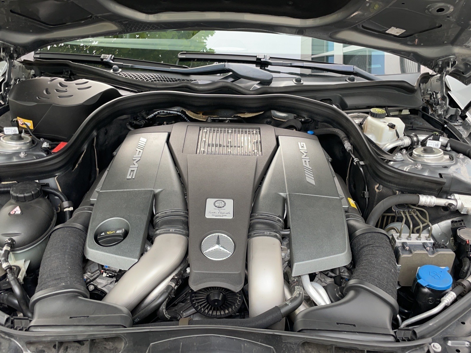 MERCEDES-BENZ E 63 CGI AMG 7G-Tronic - 14