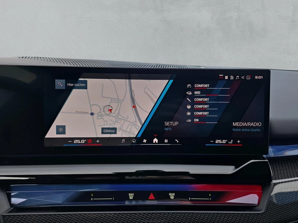BMW M5 xDrive - 15