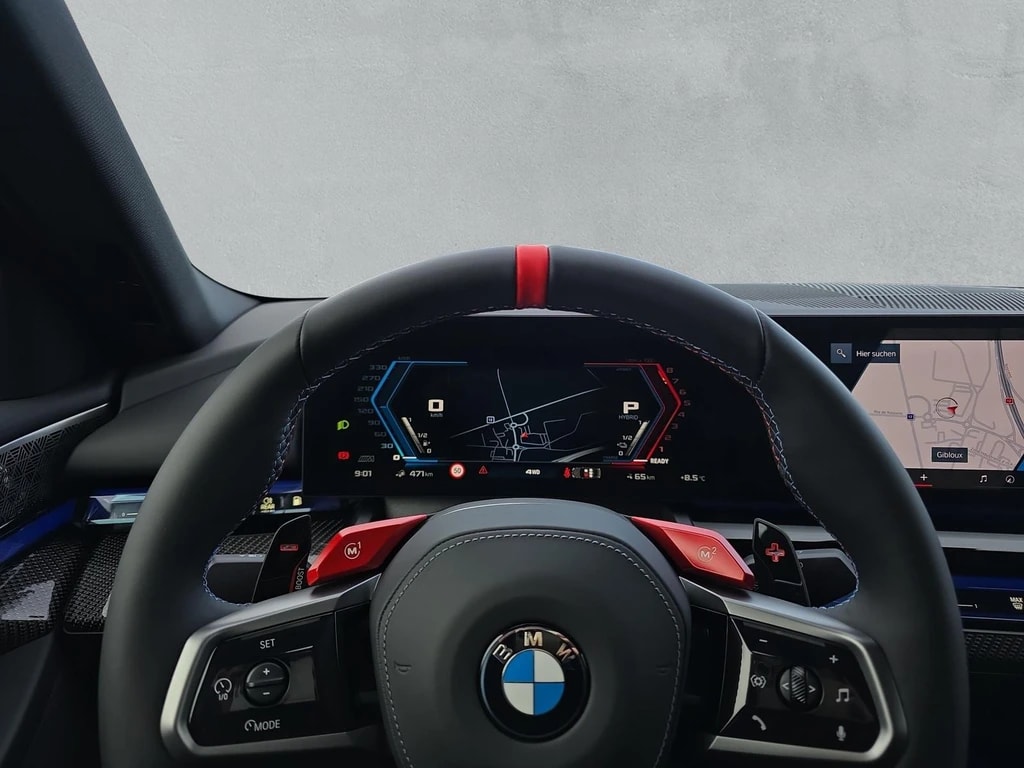BMW M5 xDrive - 18