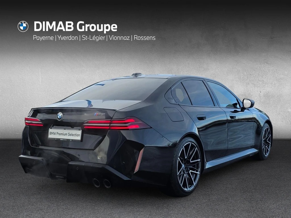 BMW M5 xDrive - 5