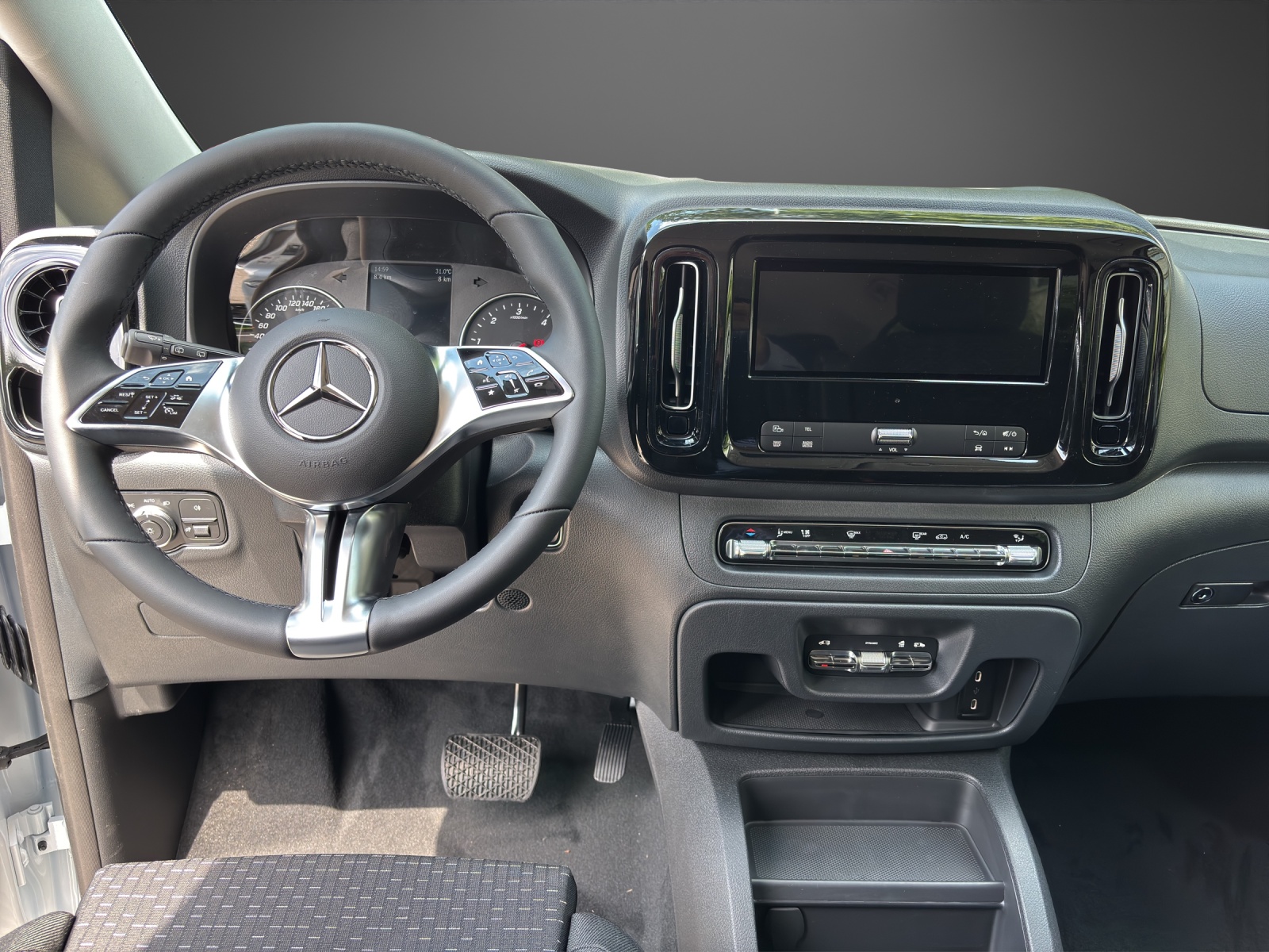 MERCEDES-BENZ Vito 116 CDI Lang Select Family Tourer 4Matic 9G-Tronic - 9