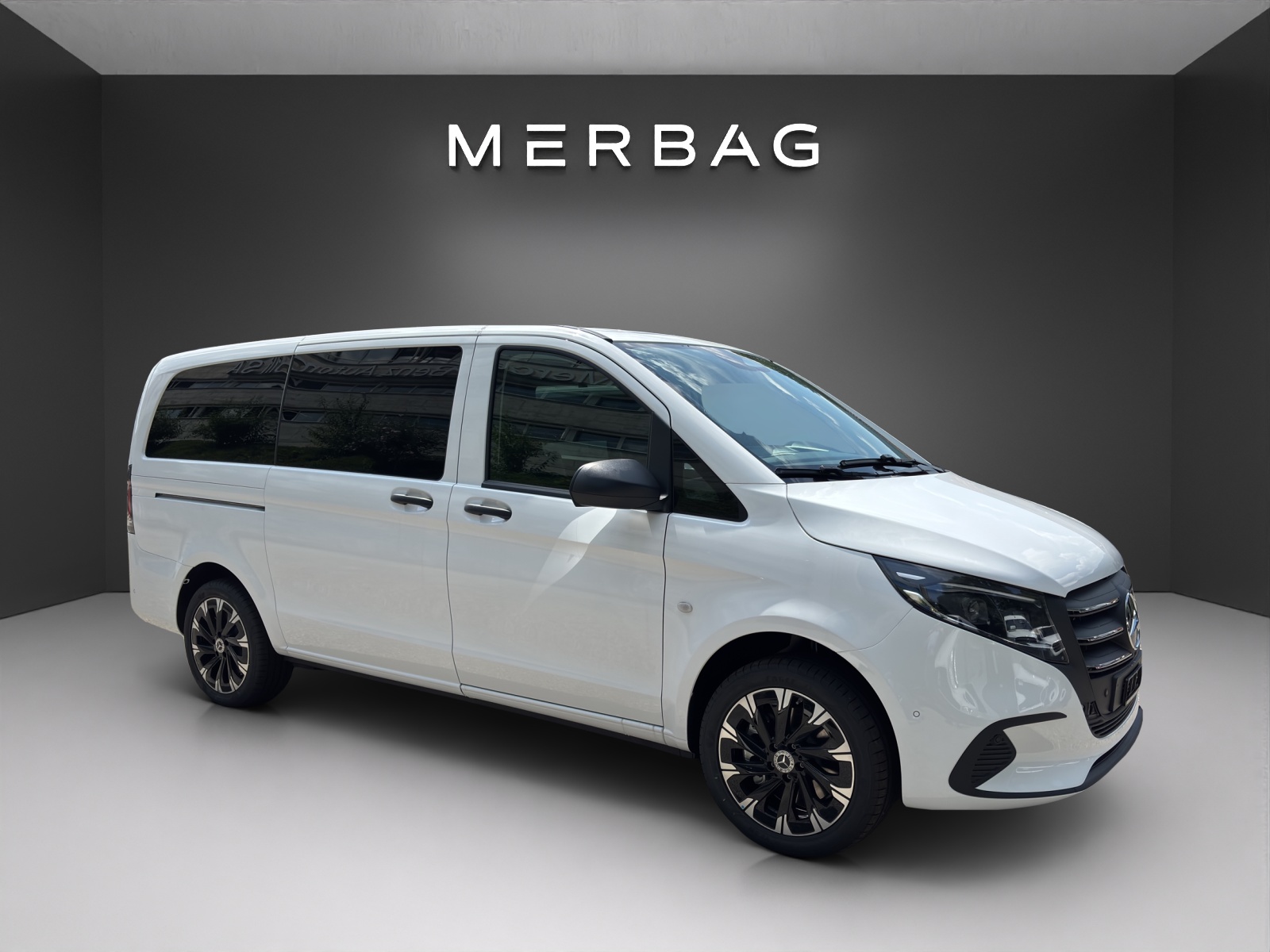 MERCEDES-BENZ Vito 116 CDI Lang Select Family Tourer 4Matic 9G-Tronic