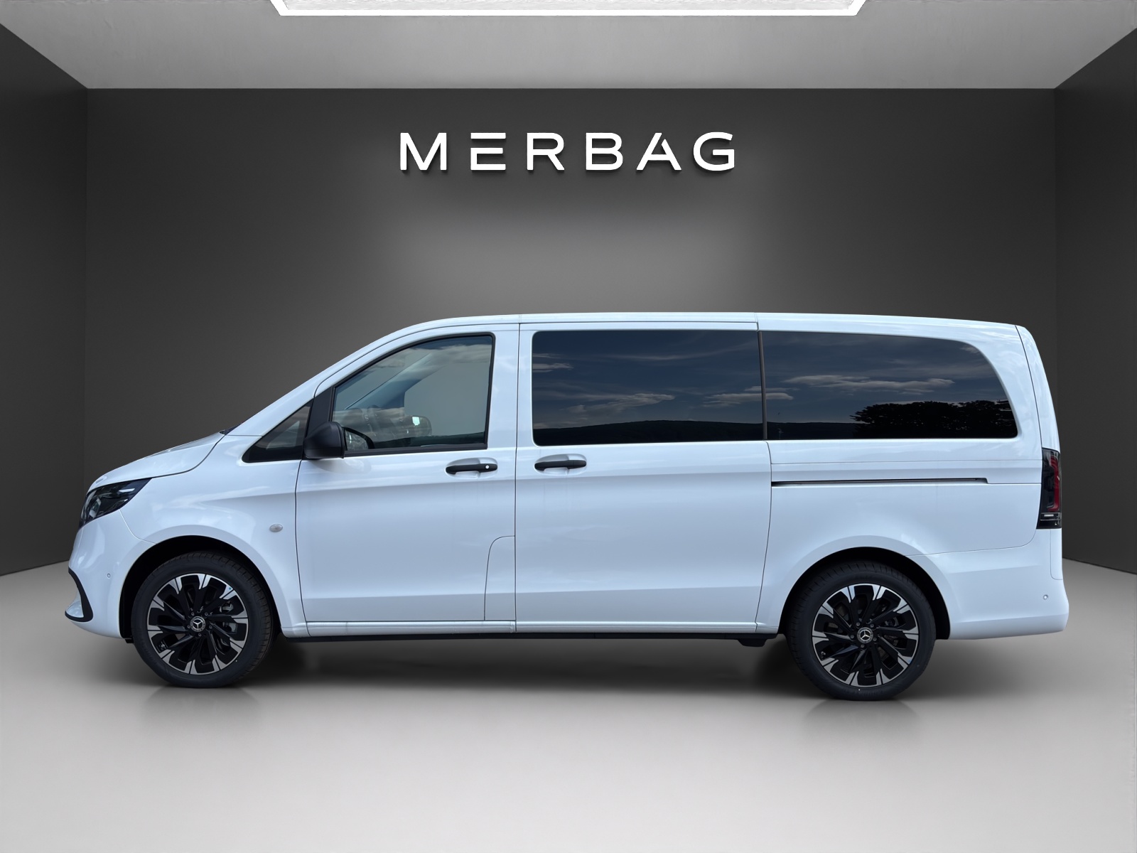 MERCEDES-BENZ Vito 116 CDI Lang Select Family Tourer 4Matic 9G-Tronic - 4