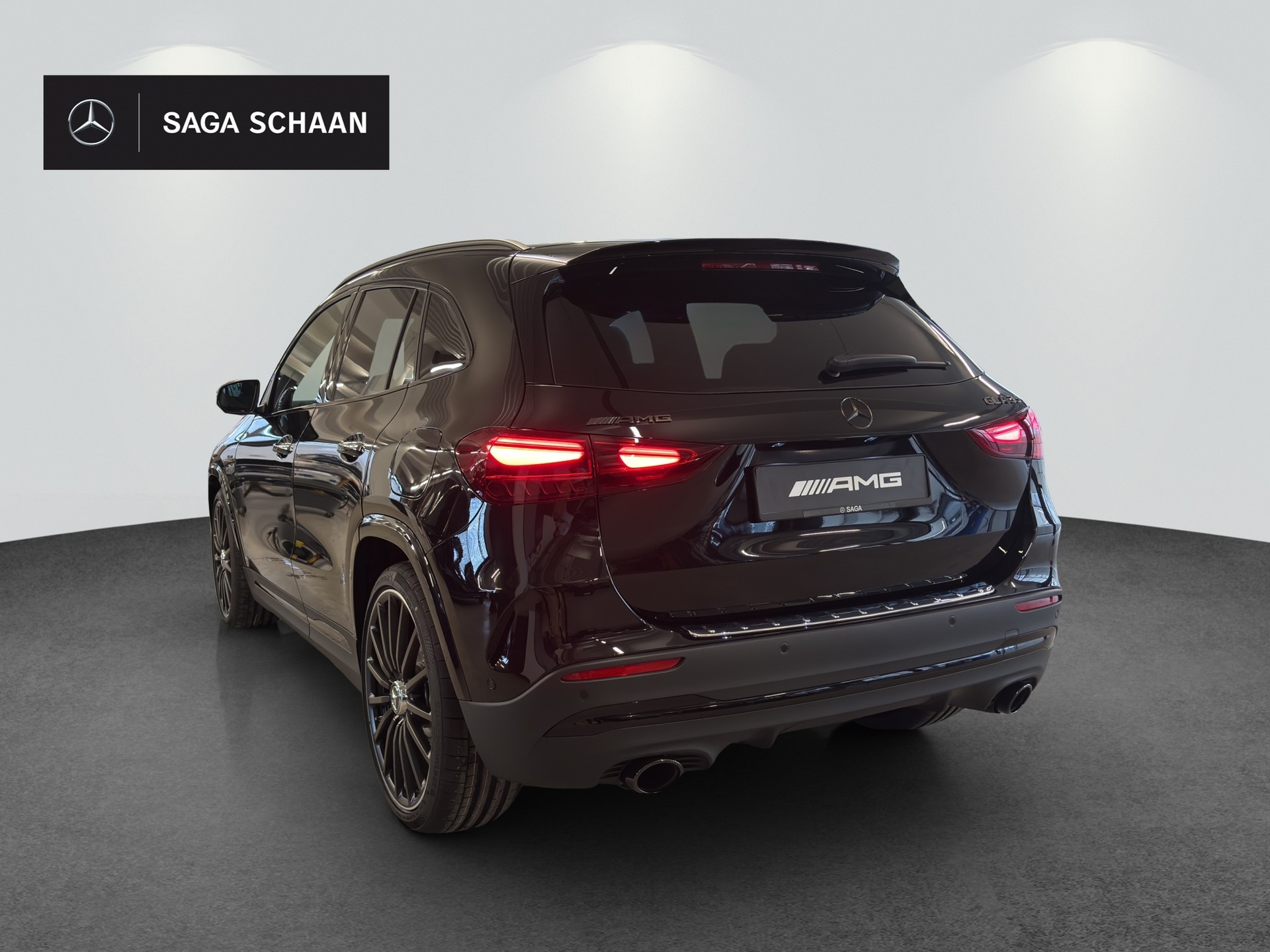 MERCEDES-BENZ GLA AMG 35 4Matic 8G-DCT - 5
