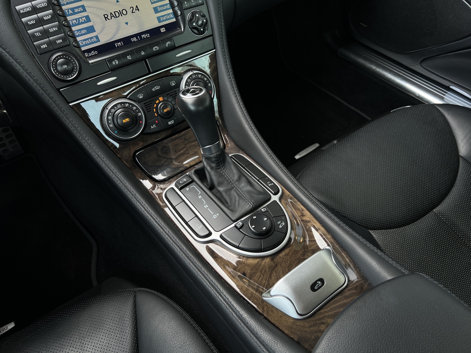 MERCEDES-BENZ SL 350 - 11