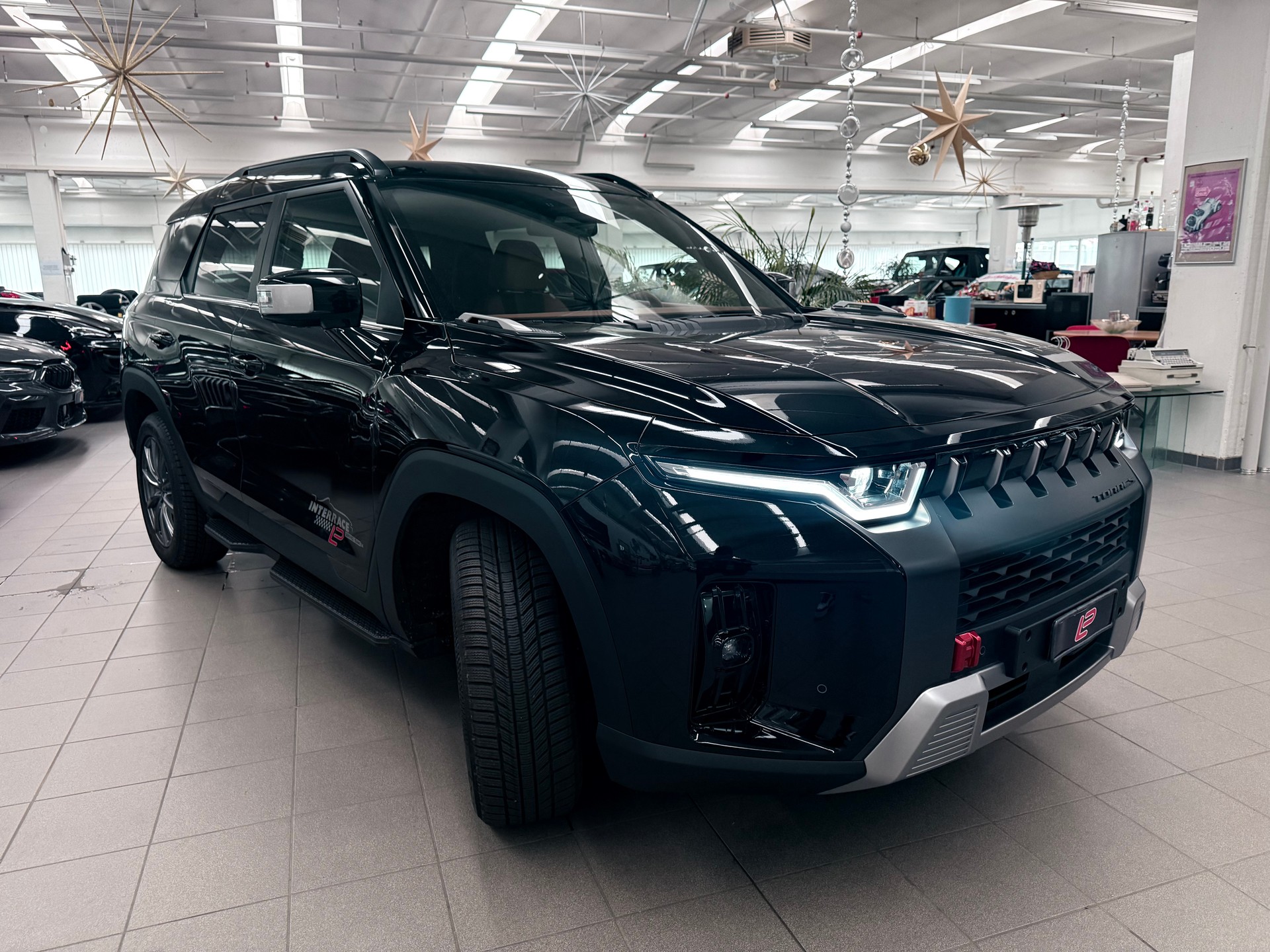 KGM-SsangYong Torres 1.5 TGDI 1st Edition 4WD AT - 2