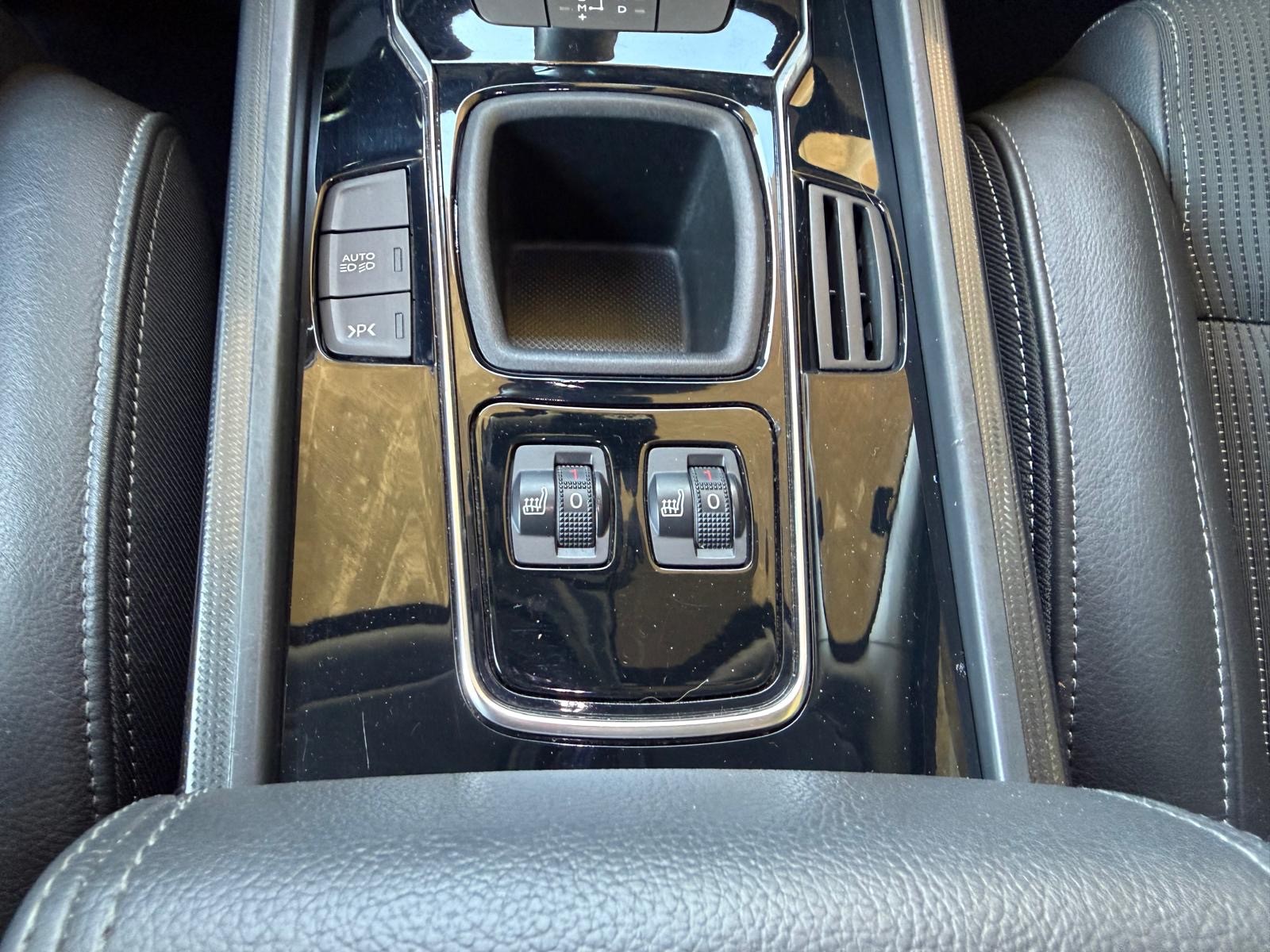 PEUGEOT 508 SW 2.0 HDI Style Automatic - 11