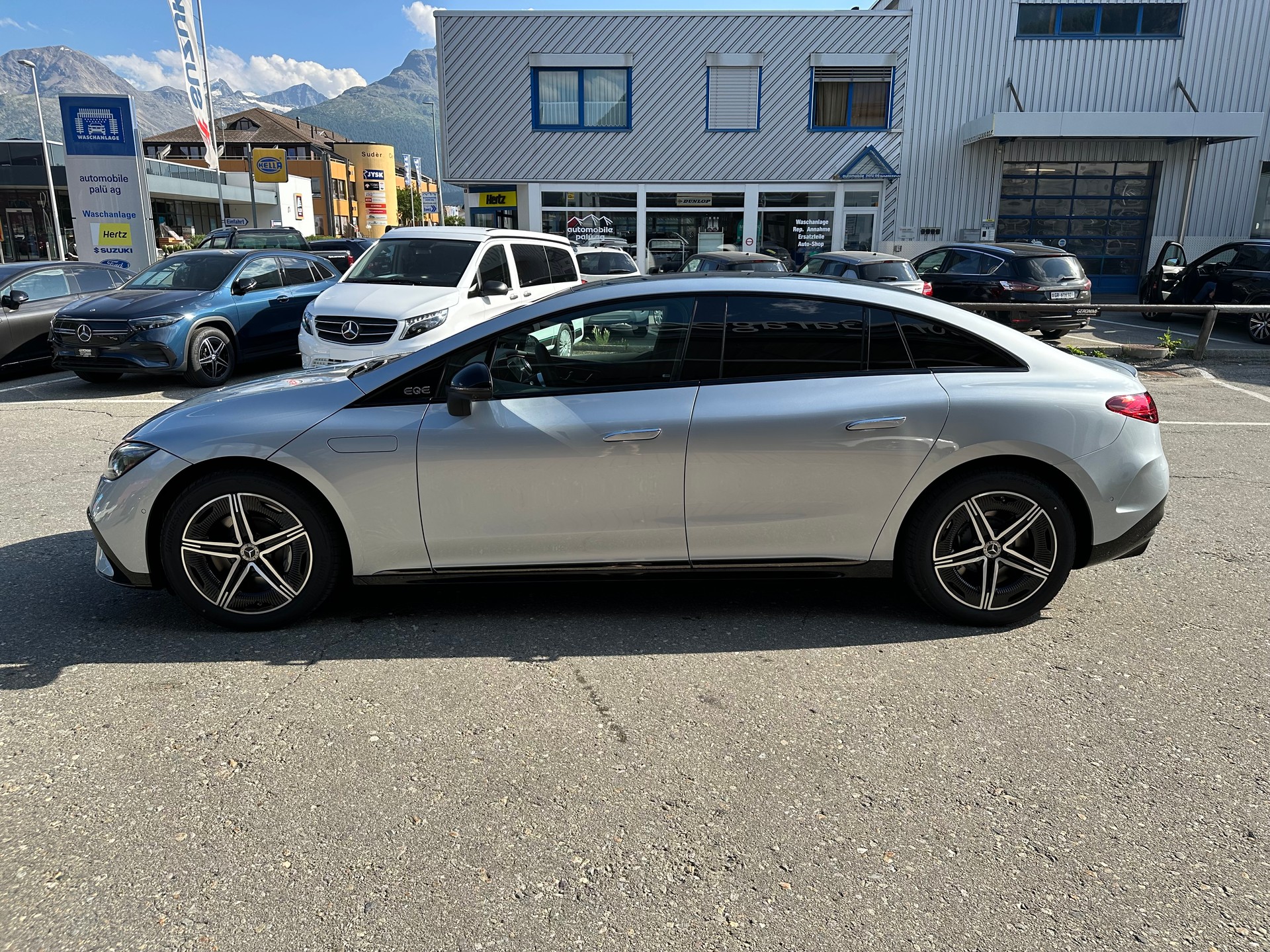 MERCEDES-BENZ EQE 500 AMG Line 4matic - 6