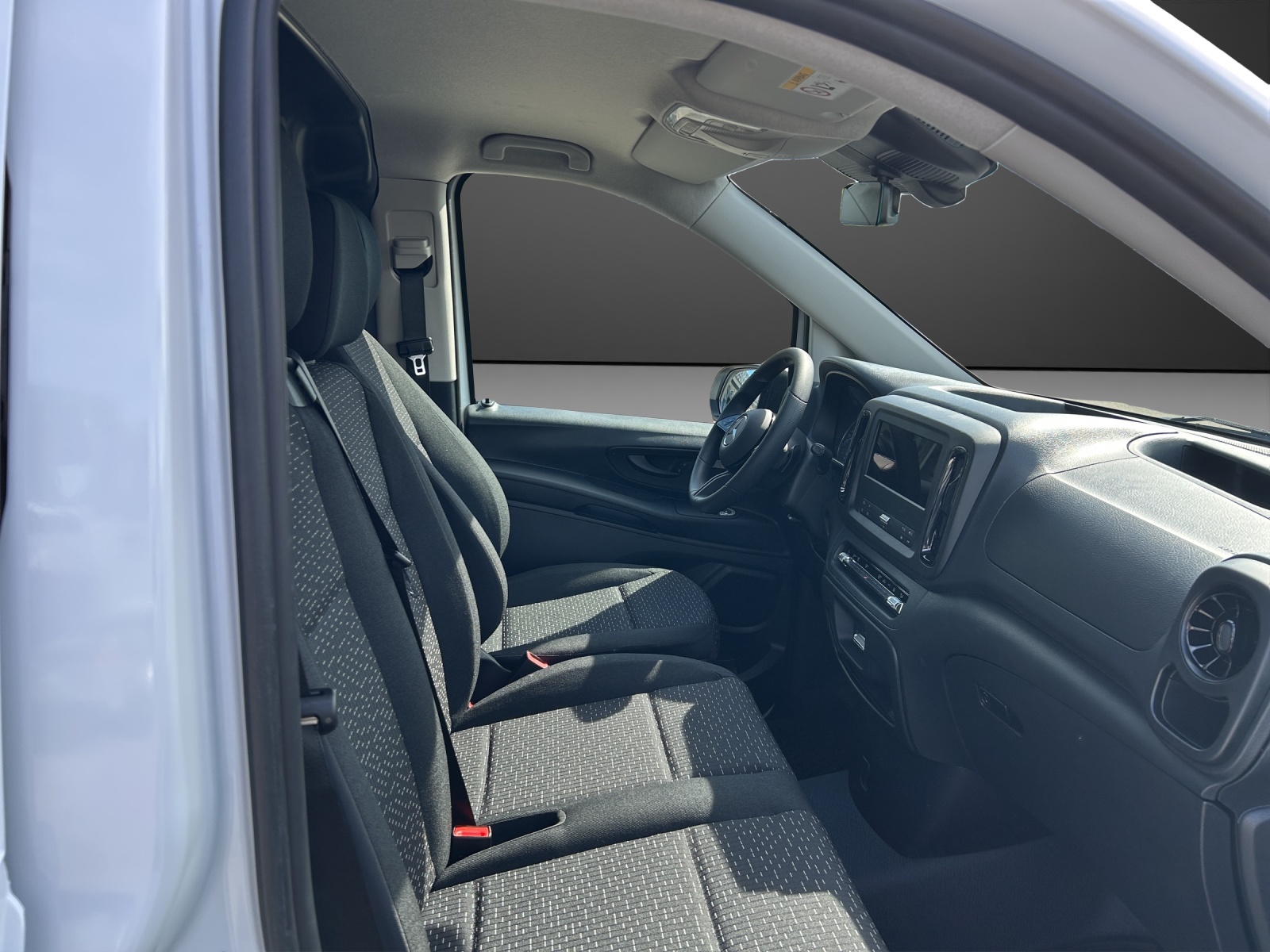 MERCEDES-BENZ eVito Kasten 60kWh Lang - 10