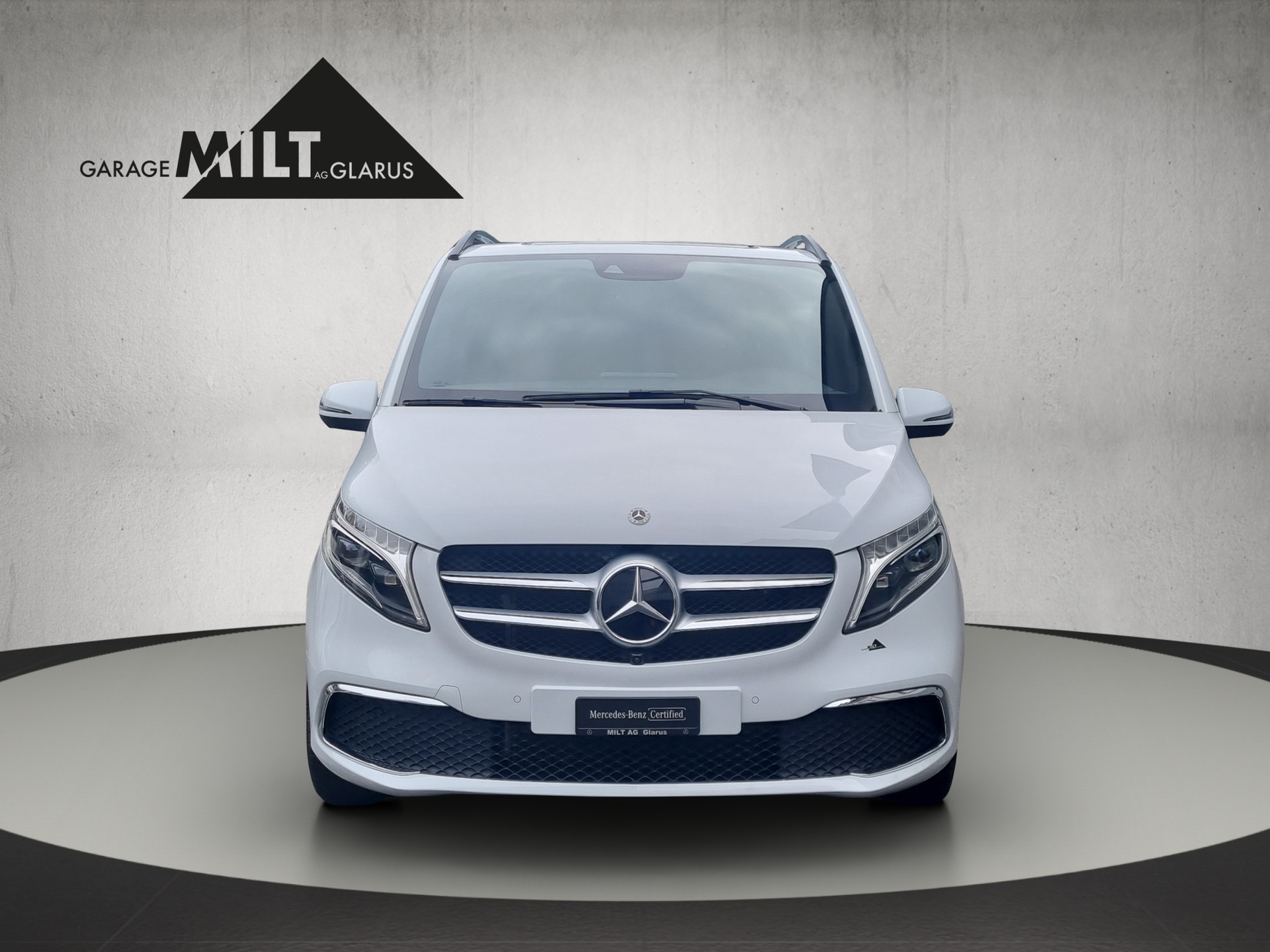 MERCEDES-BENZ V 300 d Swiss Ed. lang 4matic Van - 2