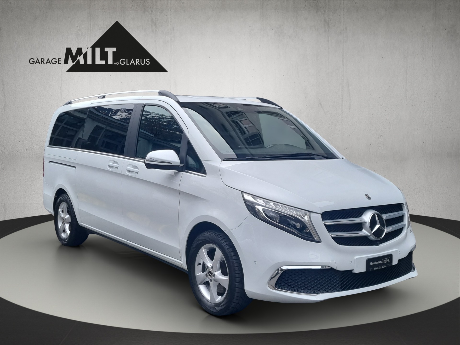 MERCEDES-BENZ V 300 d Swiss Ed. lang 4matic Van - 8