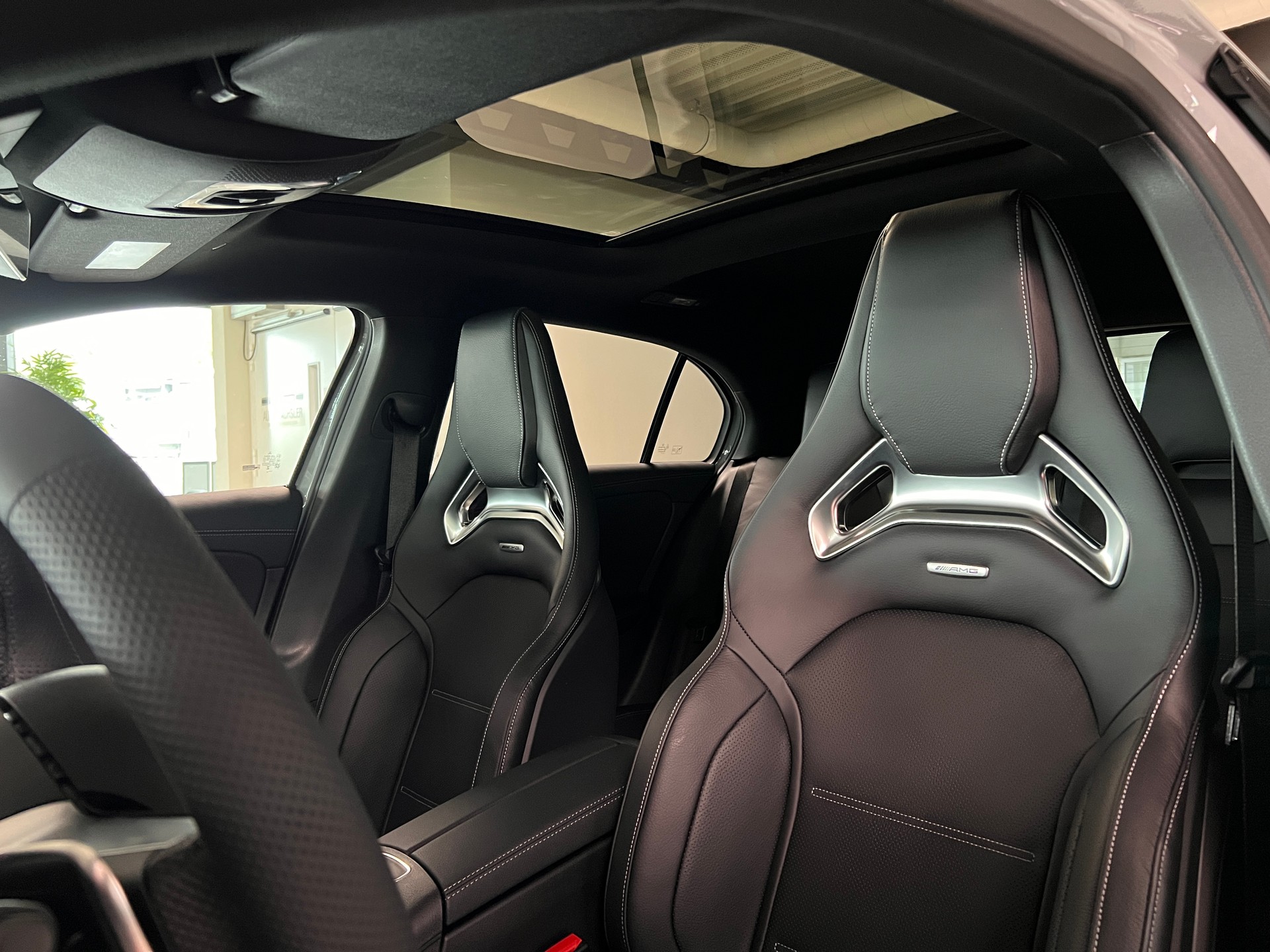 MERCEDES-BENZ A AMG 45 S 4Matic+ 8G-DCT - 10